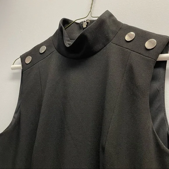 𝅺Tommy Hilfiger Women's Jumpsuit Black Size 2 Mock Neck Belted Button - Picture 2 of 9